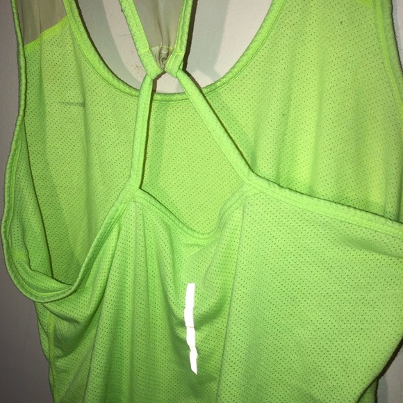 Nike Dri Fit Women’s Chartreuse Workout Running Tank Size Medium - Picture 5 of 6
